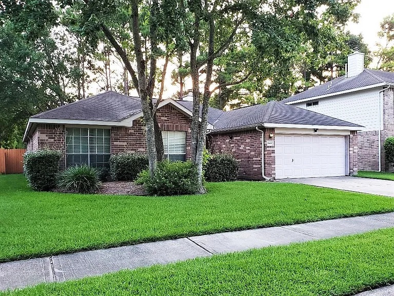 18611 Timber Twist Dr — Photo 2