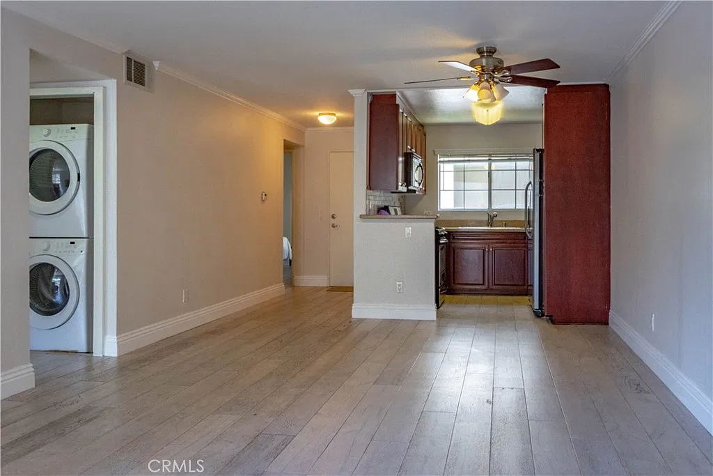 2 bed, 920 sqft, $2,950 — Photo 4