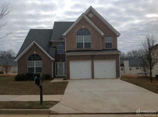 521 Hamlet Dr, Hampton, GA 30228