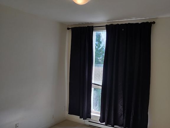 3rd image of 26th Ave #15918
