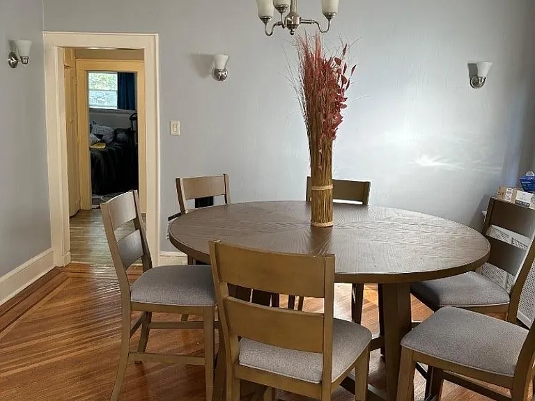 56 Monticello Ave — Photo 4