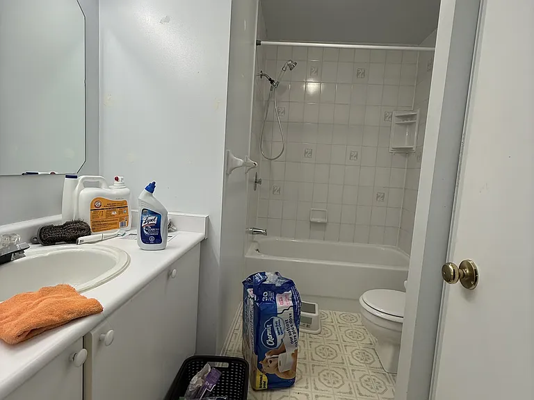 70 Inverary Dr #1 — Photo 20