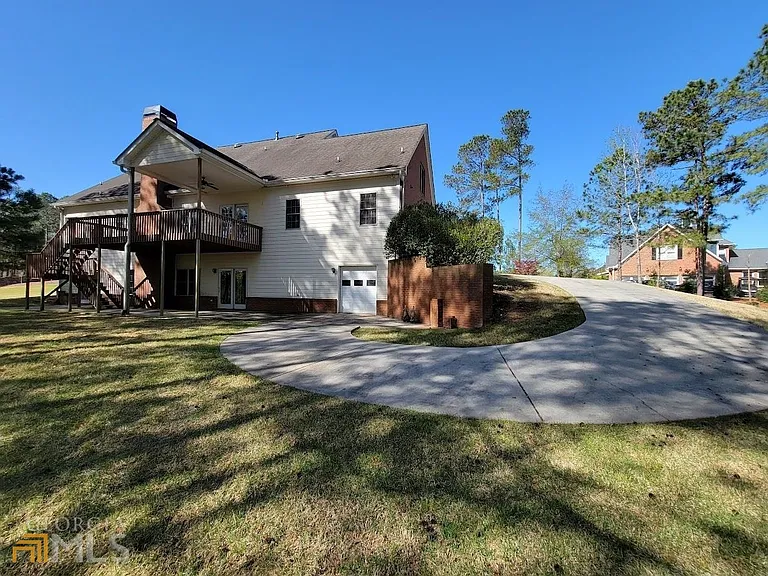 125 Farmington Dr — Photo 37