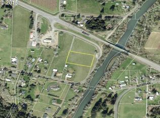 Matthews Rd, Eugene, OR 97405