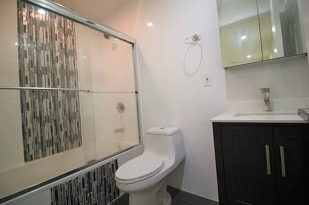 Rented by OCTAN REALTY MANAGEMENT LLC | media 19