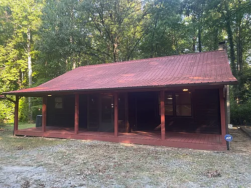 300 Forney Ave Photo 1