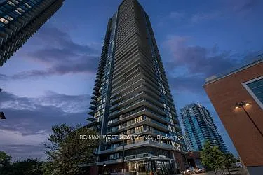 10 Park Lawn Rd #602 Photo 1
