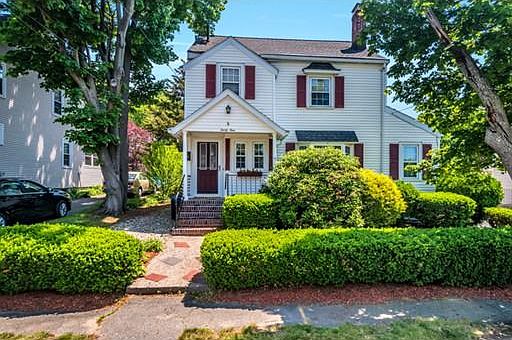 1st image of 39 Endicott Rd