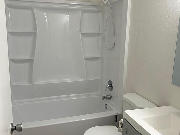 4th image of 2204 Spanos St APT 1