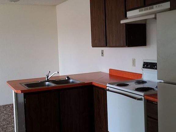 5th image of 4210 Main St APT 20