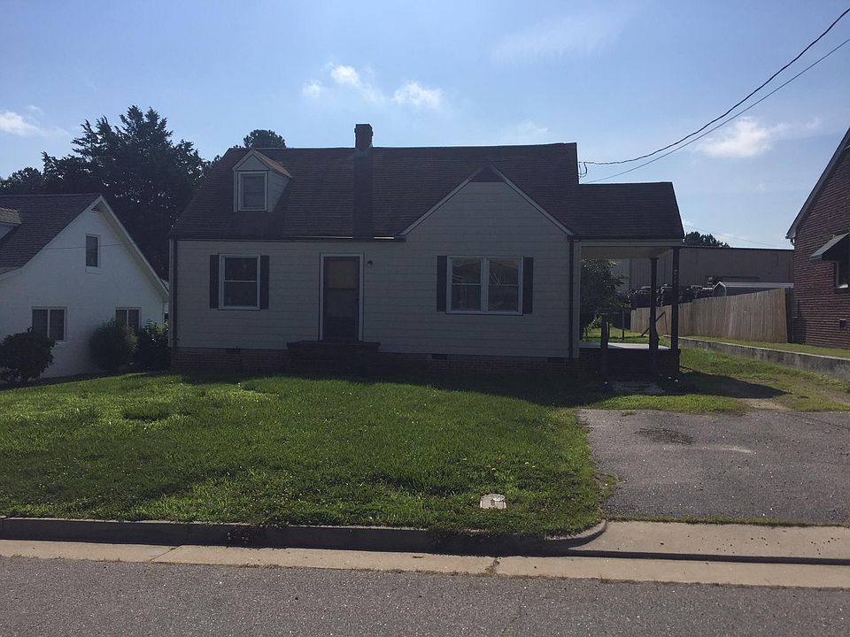 1st image of 207 S Thomas St