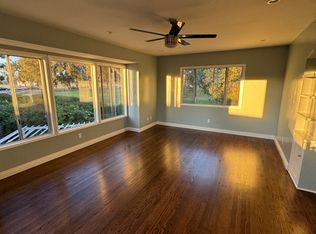 654 Park Ave, Long Beach, CA 90814