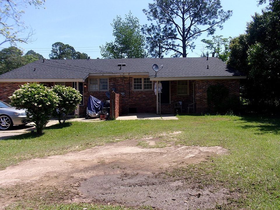 2nd image of 1903 Barnesdale Way