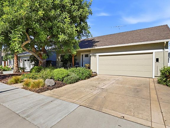 3rd image of 3990 Agatha Way