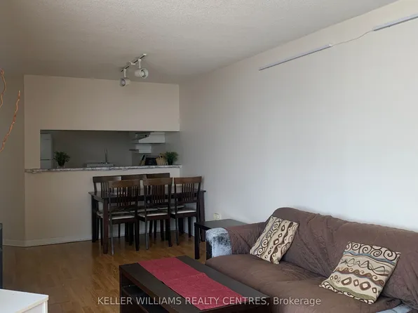 550 Webb Dr #1806, Mississauga, ON L5B 3Y4