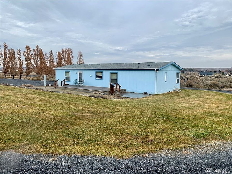 2nd image of 10475 Kory Ln NE