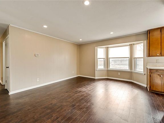 4th image of 500 Kemper Ave