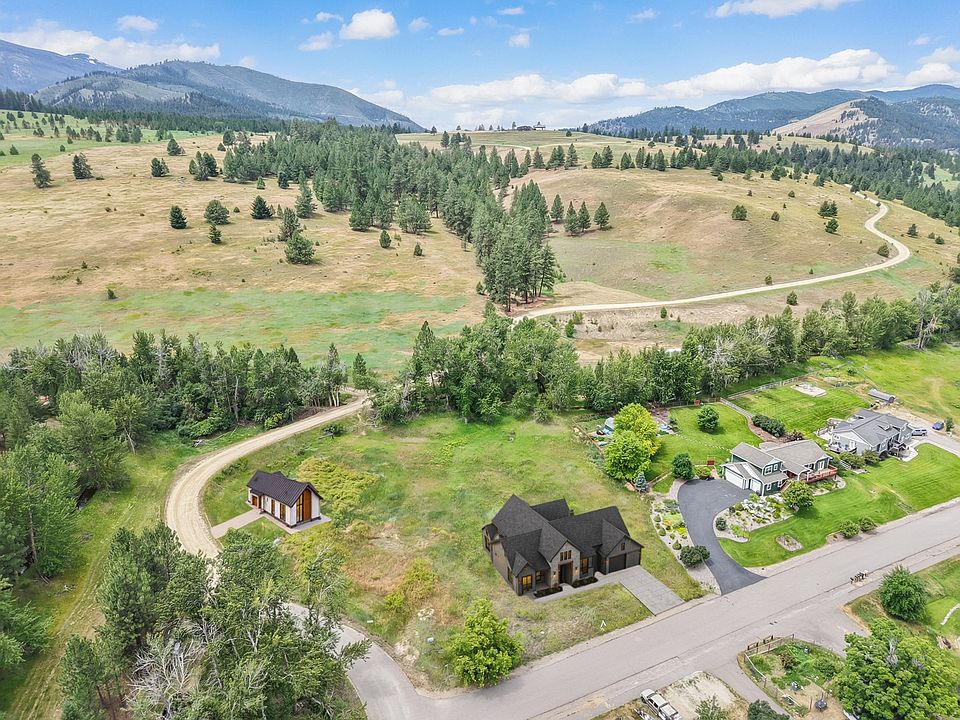 1st image of 12458 Nature Ct