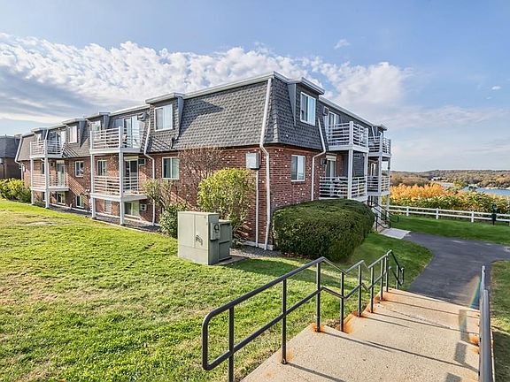 3rd image of 145 Essex Ave #421