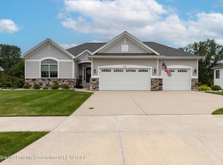 6089 Sleepy Hollow Ln, East Lansing, MI 48823