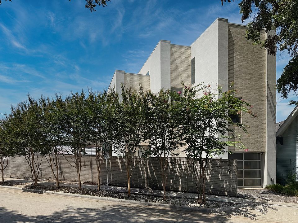 Welcome to 2021 Glencoe St. "The Urban Tree House," a single-family modern home on a private corner lot.