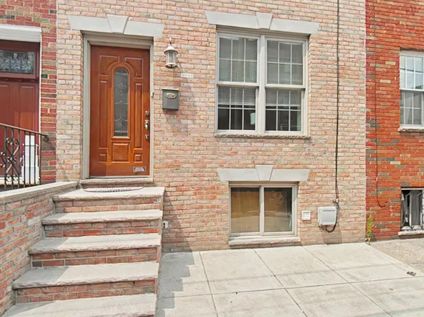 2204 S 15th St, Philadelphia, PA 19145