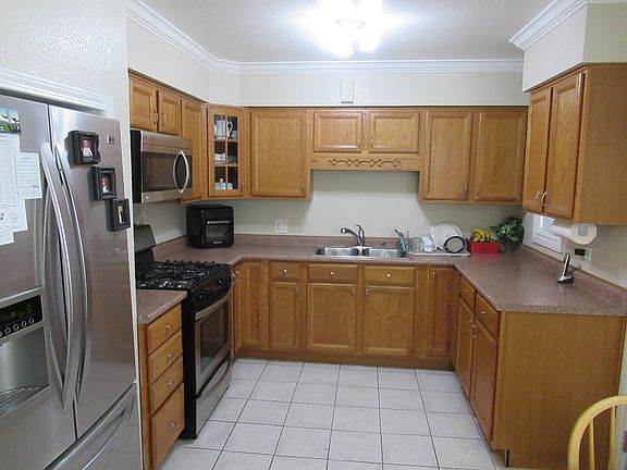 5th image of 8338 Christiana Ave #2W