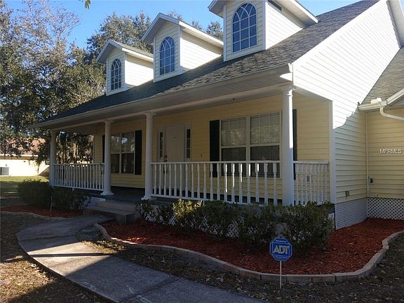 3rd image of 2855 Mahogany Ct