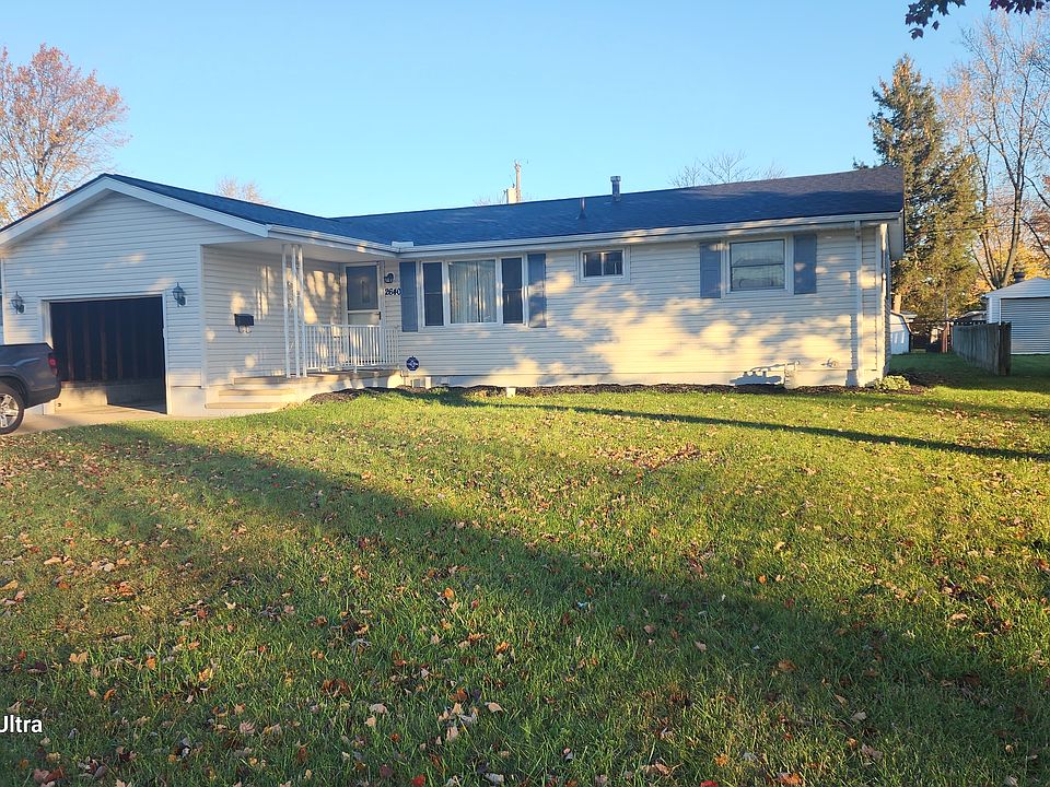 1st image of 2640 W 40th St