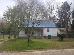 722 Hickory St, Florala, AL 36442