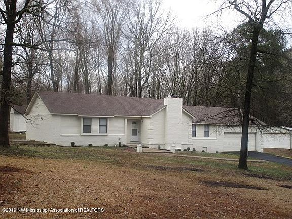 2nd image of 253 Willow Dr