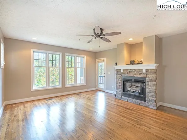 446 Peaceful Haven Drive #811, Boone, NC 28607