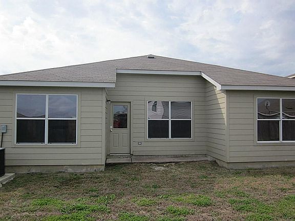 4th image of 7207 Towering Pine Ln