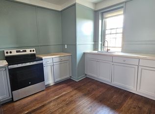 139 Knight St #3R, Providence, RI 02909