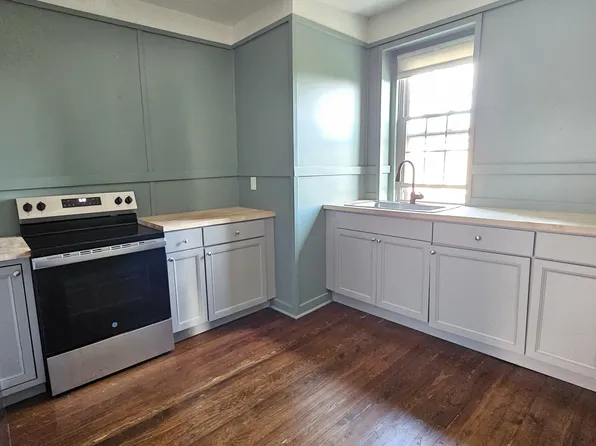 139 Knight St #3R, Providence, RI 02909