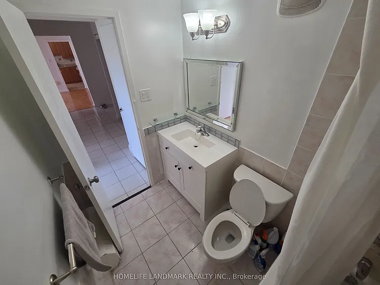 100 Leeward Glenway #301 — Photo 21