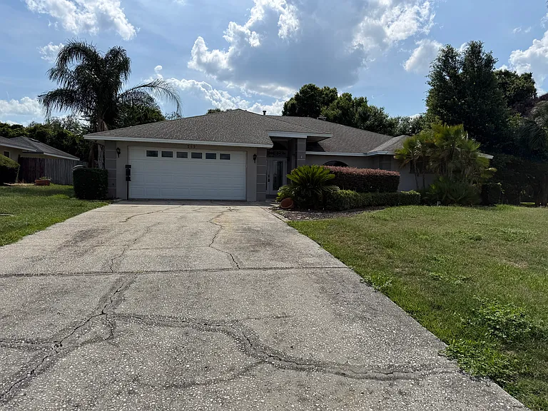 252 Santa Rosa Dr — Photo 2