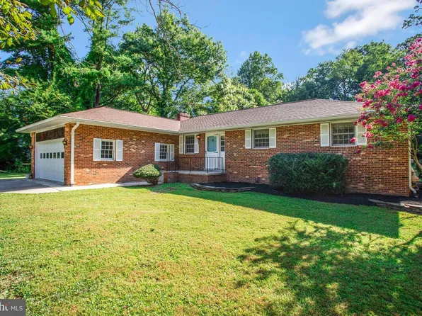 25509 Jonnie Ct, Gaithersburg, MD 20882