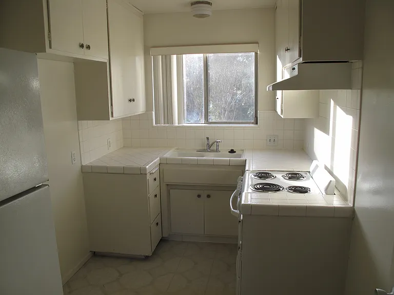 13422 Camilla St #D — Photo 10