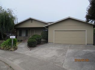 329 Penitenti Way, Fort Bragg, CA 95437