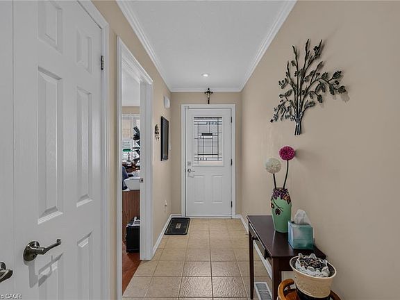 2nd image of 49 Millcroft Dr