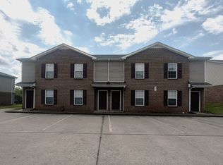 812D Oak Arbor Ct, Clarksville, TN 37040