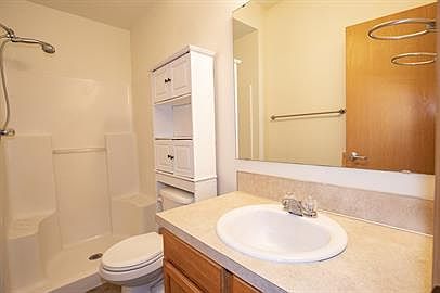photos of a similar unit