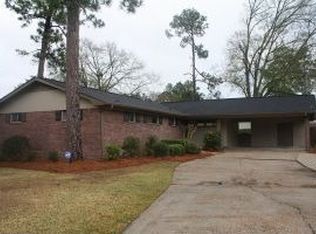 406 Mandalay Dr, Hattiesburg, MS 39402
