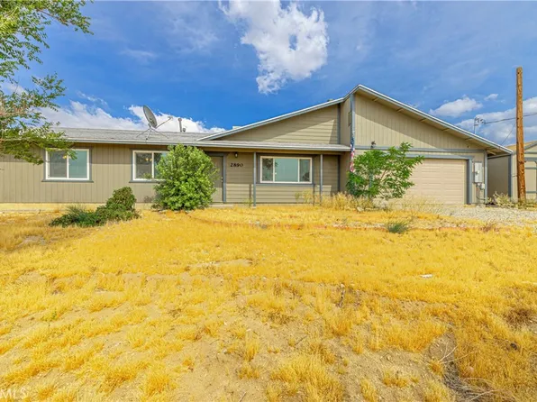 32890 223rd St E, Llano, CA 93544