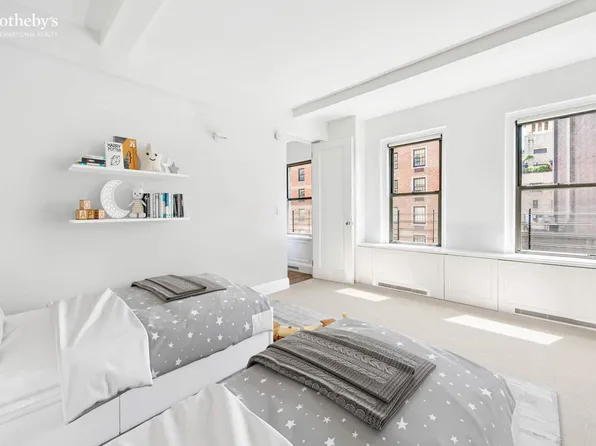 25 East Ninth Street image 14 of 23