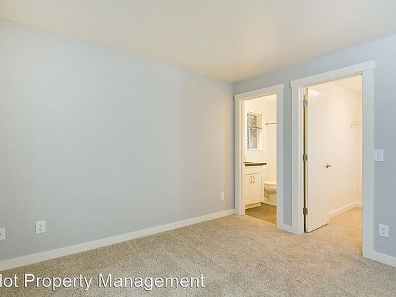 2nd image of 11033 NE 128th St #6567072