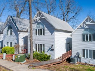 319 Bayside Dr, Grand Rivers, KY 42045