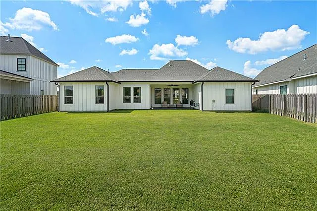 4 bed, 2.5 bath, 3106 sqft, $3,500 — Photo 4