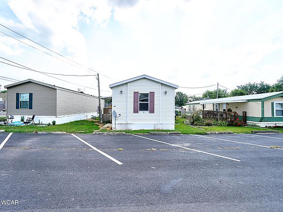 2nd image of 723 Lima St #2